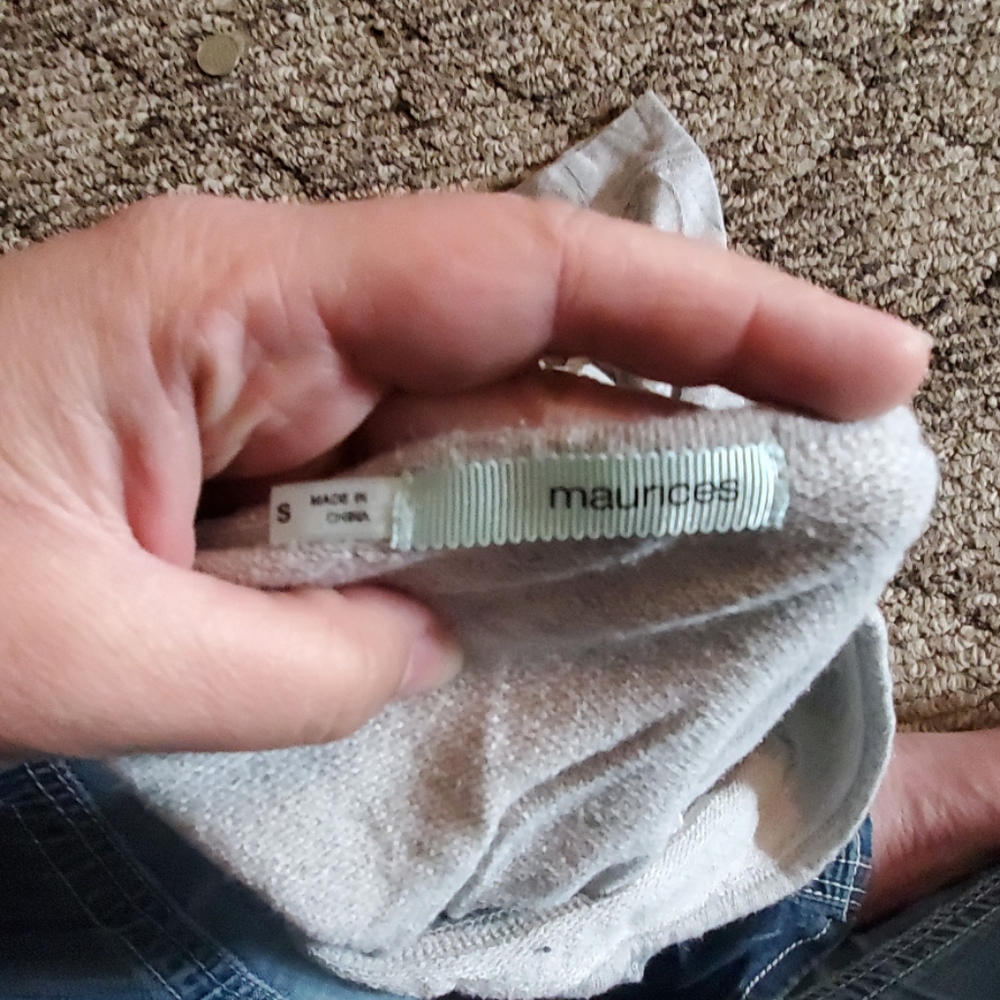 Shirt - Picture 4 of 4